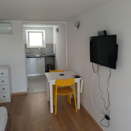 Apartmani Jure Peric Дуче Экстерьер фото