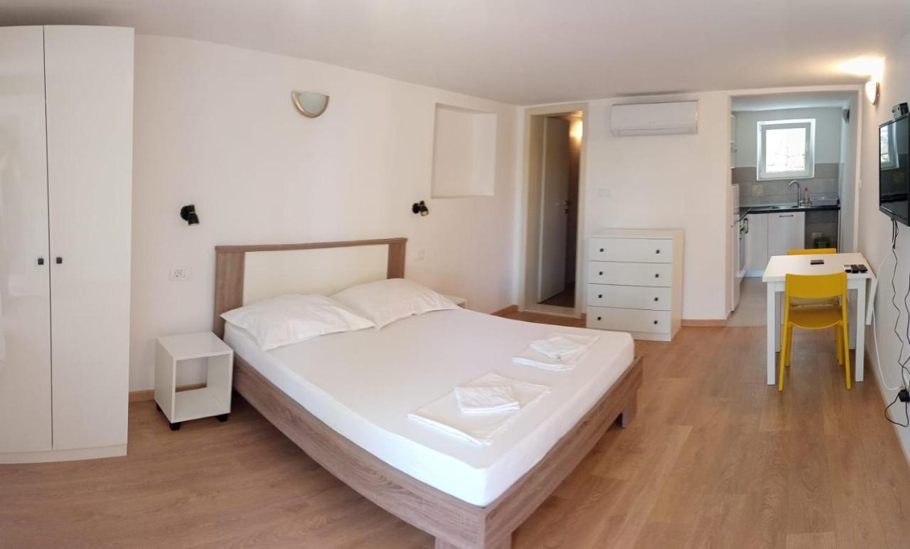 Apartmani Jure Peric Дуче Экстерьер фото
