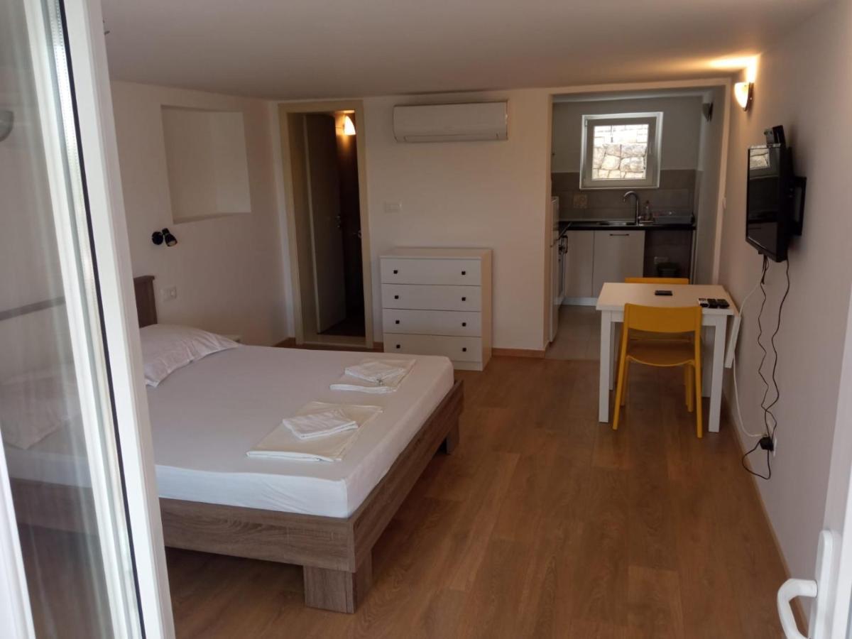 Apartmani Jure Peric Дуче Экстерьер фото